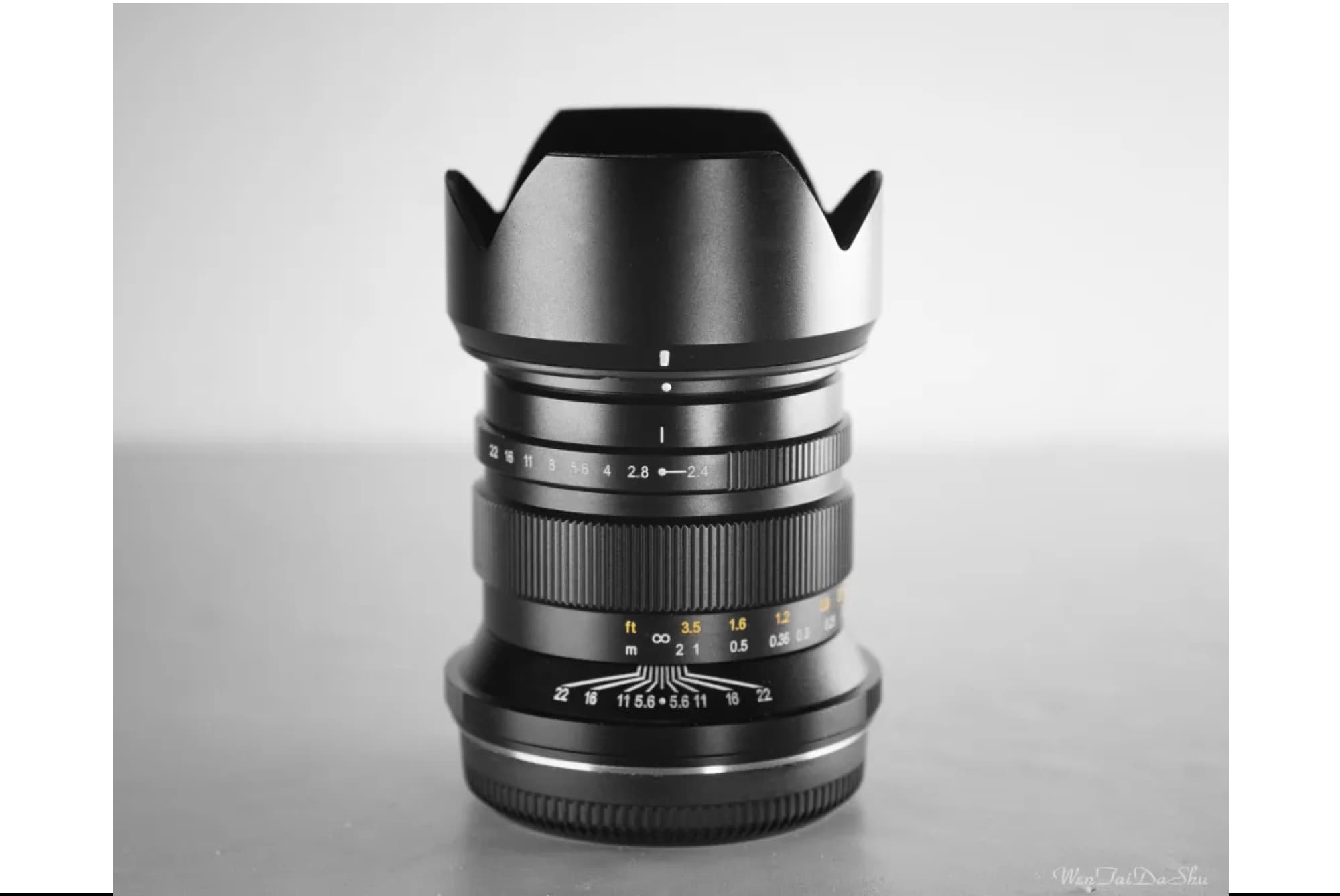 中一光学（Zhongyi Optics）、中判向け新レンズ2本を北京P&Eで発表か